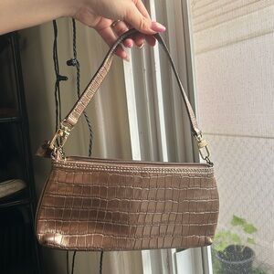 Vintage shoulder bag